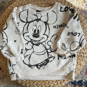 Zara • Minnie Mouse print pullover sweater • 4-5T